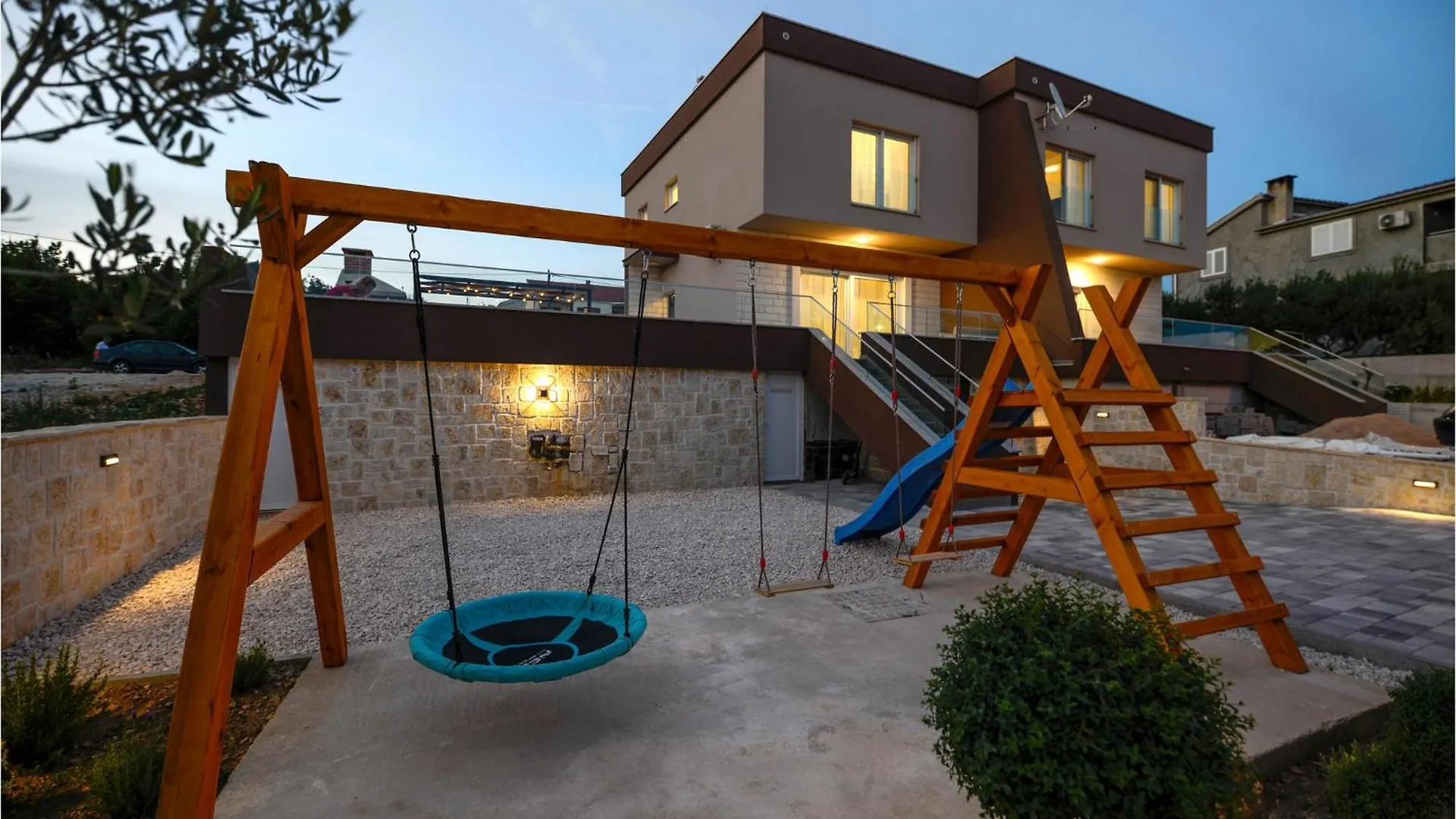 Holiday home Cozy Home In Maslenica With Wifi